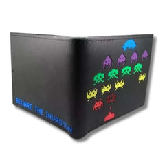 Billetera Beware The Invasion Color Negro