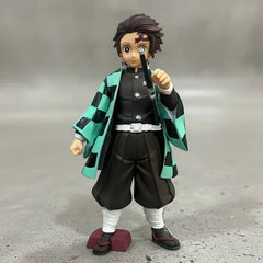 Figura Tanjiro Kamado 25 CM