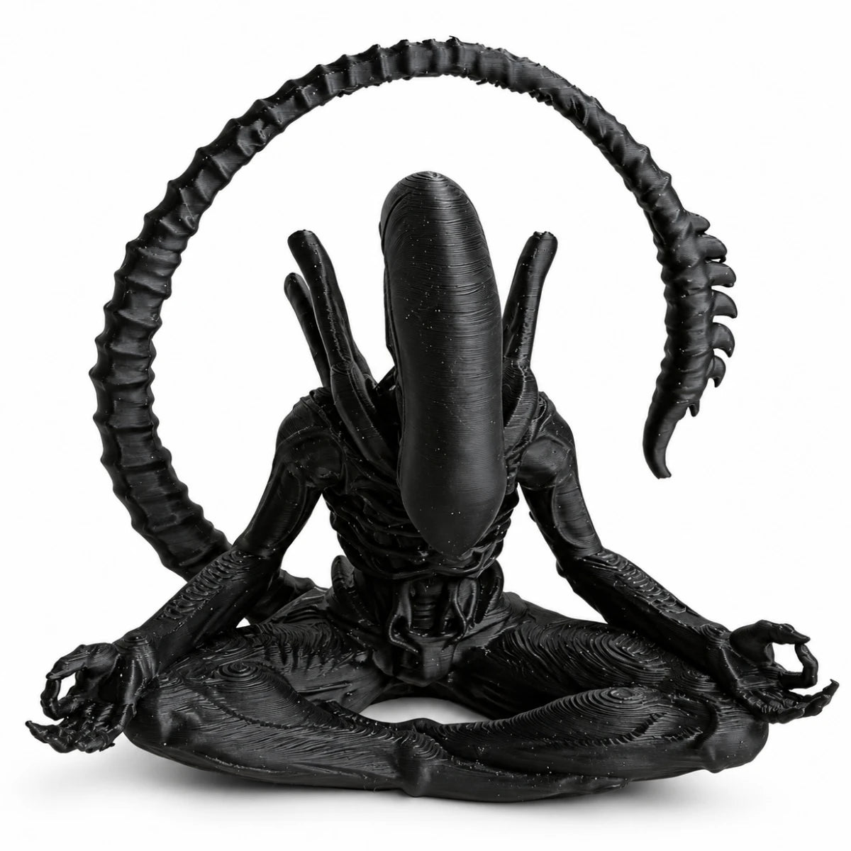 Figura Xenomorfo Alien Meditando 8 cm
