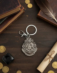Llavero Metálico Logo Hogwarts Plateado Harry Potter