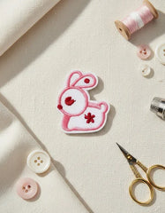 Parche Camiseta Conejito Rosado Tierno