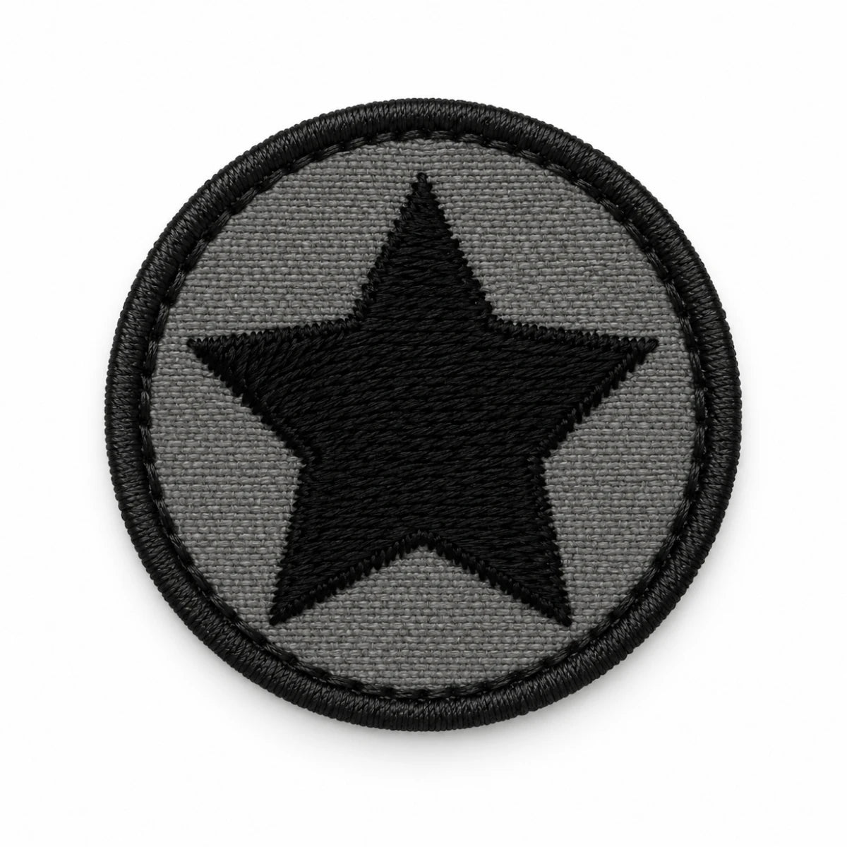 Parche Mediano Camiseta Estrella Negra Fondo Gris