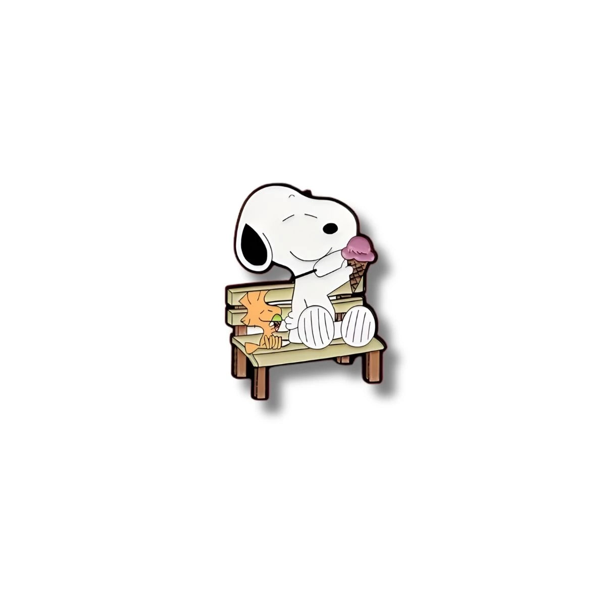 Pin Metálico Snoopy Helado en Banca