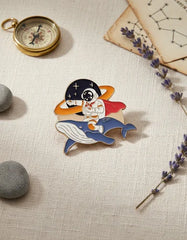 Pin Metálico Ballena Galáctica