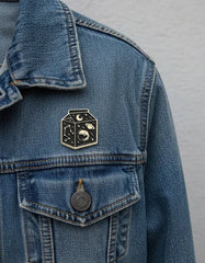 Pin Metálico Caja de Leche Universal