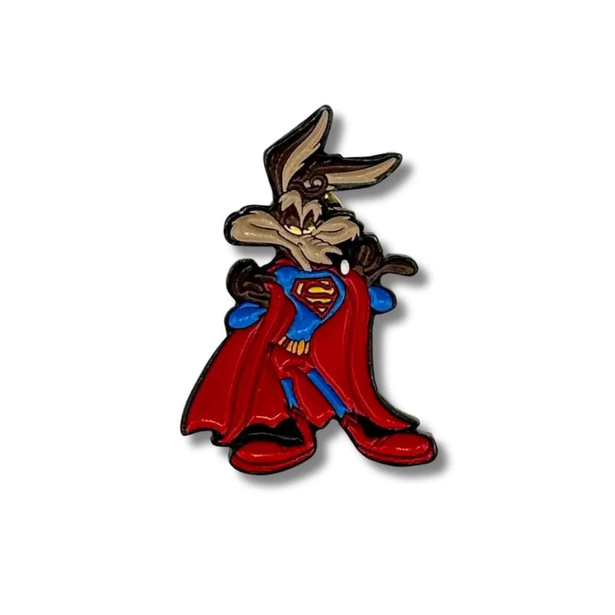 Pin Metálico Coyote Superman Creido