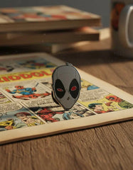 Pin Metálico DeadPool Gris