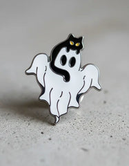 Pin Metálico Fantasma y Gatito Asustando