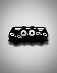 Pin Metálico Gatitos Negros