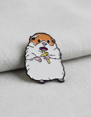 Pin Metálico Hámster Aterrorizado