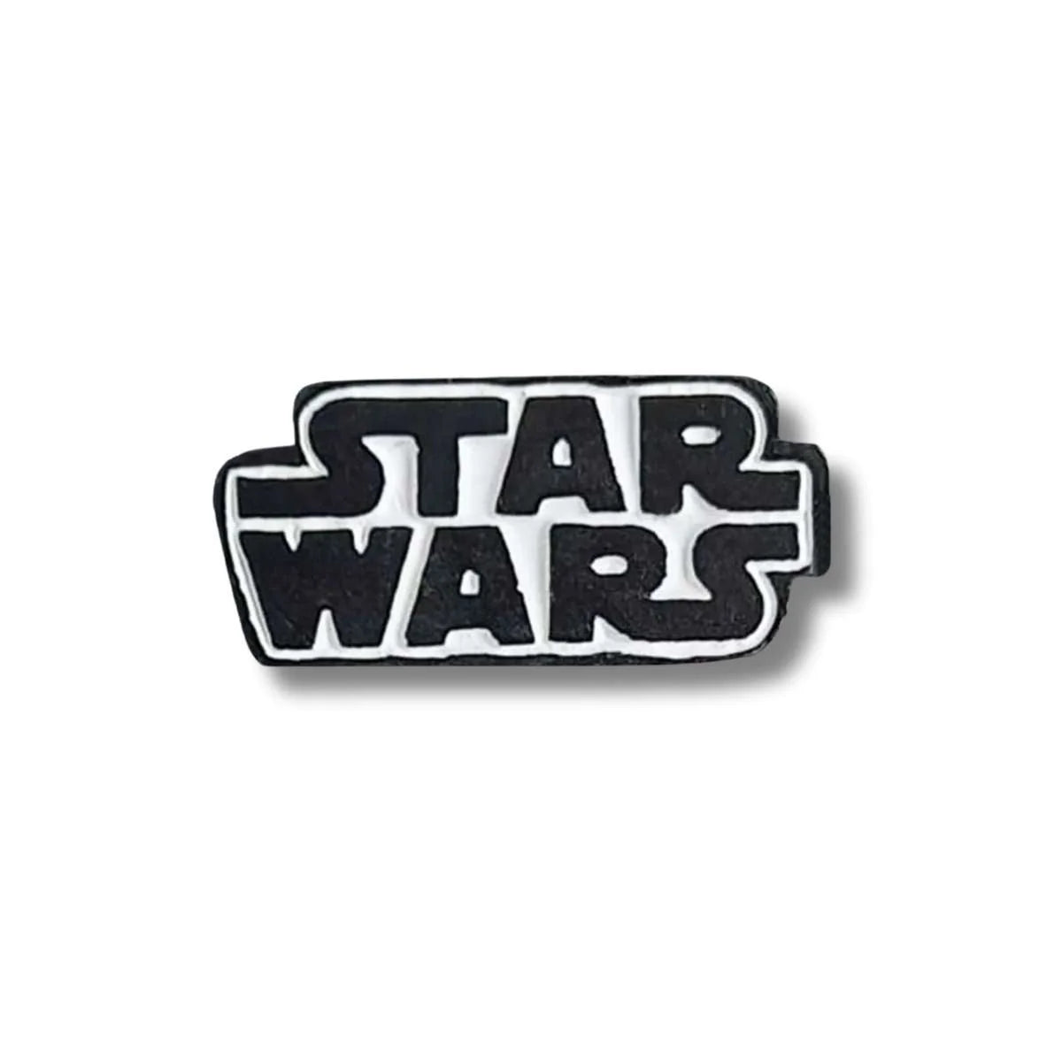 Pin Metálico Logo Star Wars Blanco fondo negro