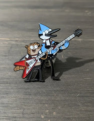 Pin Metálico Mordecai y Rigby Rockeros