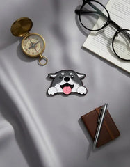 Pin Metálico Perrito Husky Asomado