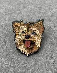 Pin Metálico Perrito Yorkie Juguetón