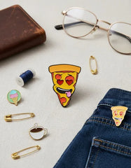 Pin Metálico Pizza Enamorada