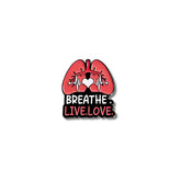 Pin Metálico Pulmones Breathe Live Love