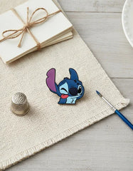 Pin Metálico Stitch Travieso