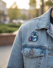 Pin Metálico Stitch con Ojitos Llorosos