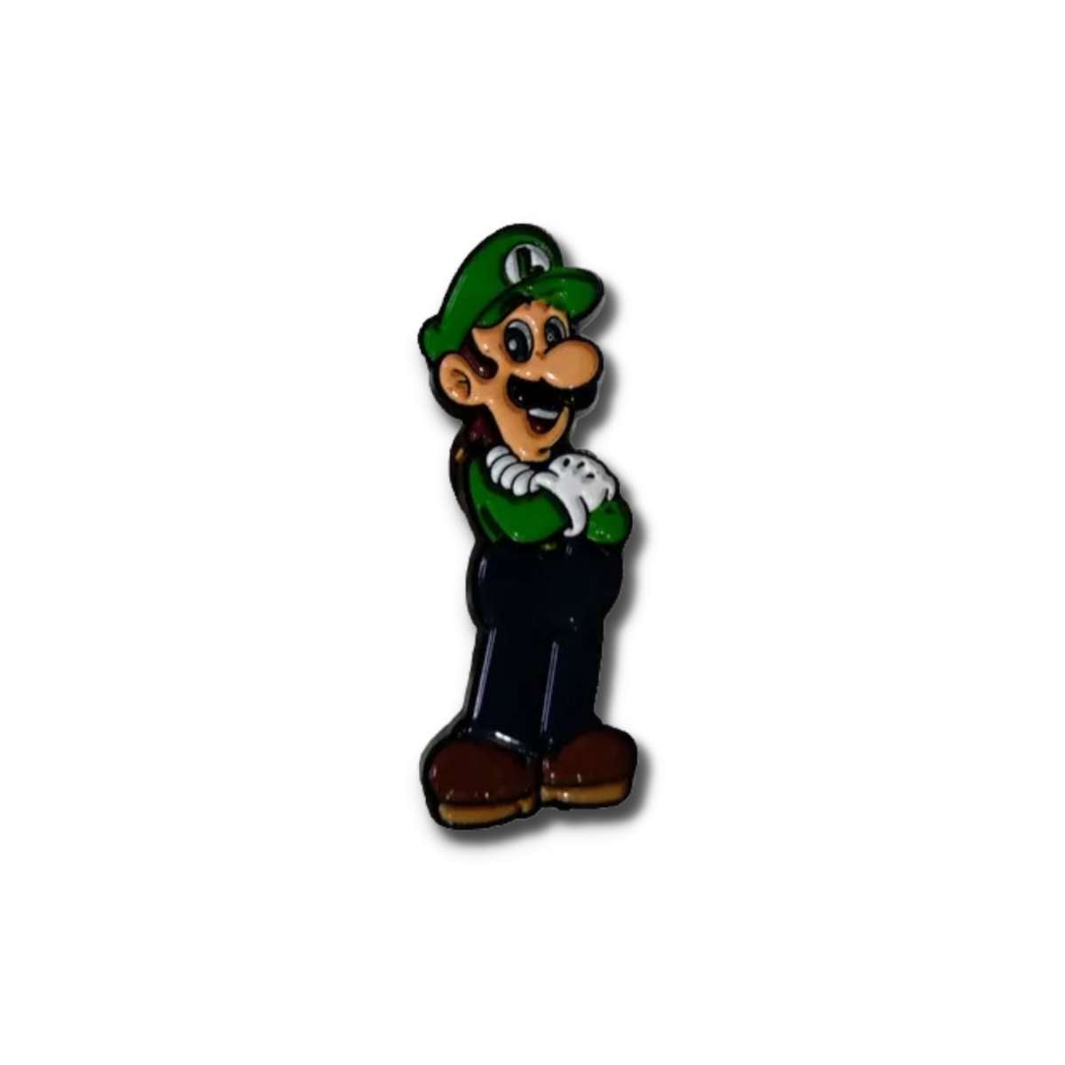 Pin Metálico Luigi brazos cruzados