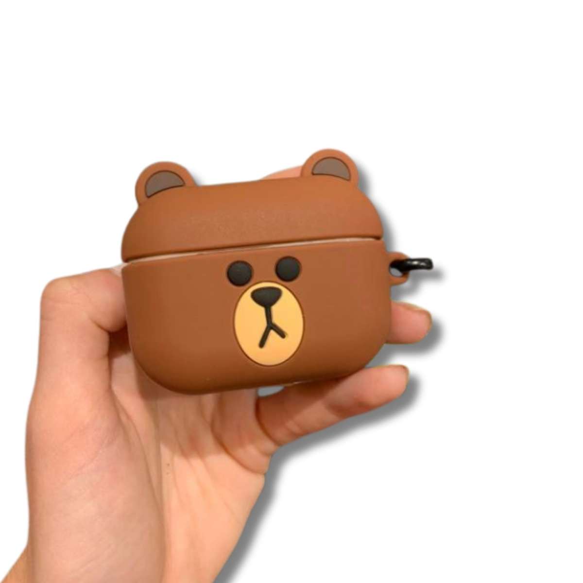 Funda Protectora AirPods Pro Oso Brown + Ruedita Exhibido en manos