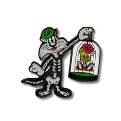 Pin Metálico Silvestre y Piolín Esqueleto Sonriendo