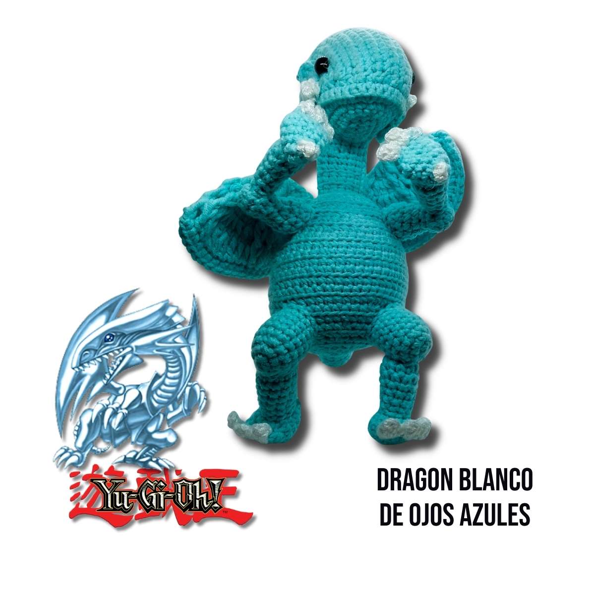 Amigurumi Dragon Blanco de Ojos Azules de Yu-Gi-Oh Vista Frontal