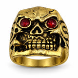 Anillo Calavera Dorada con Ojos Rojos