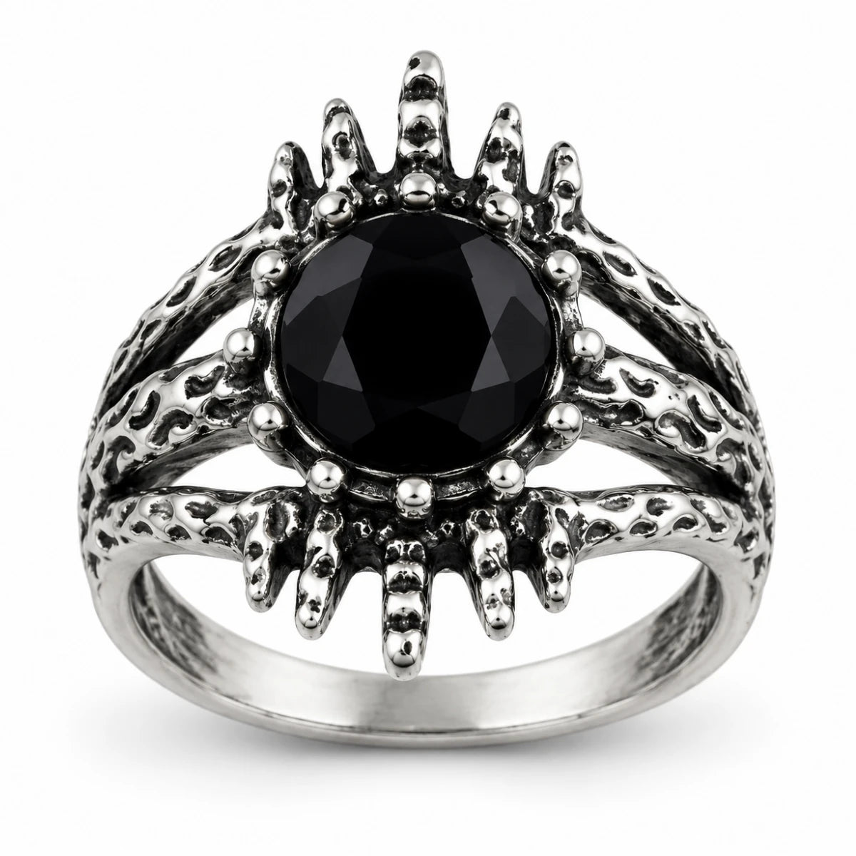 Anillo Gótico Piedra Negra Plateado