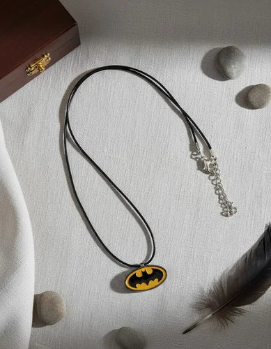Collar Logo Batman