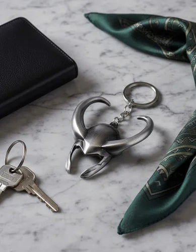 Llavero Metálico Casco Loki