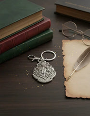 Llavero Metálico Logo Hogwarts Plateado Harry Potter
