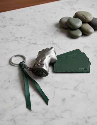 Llavero Metálico Puño Hulk