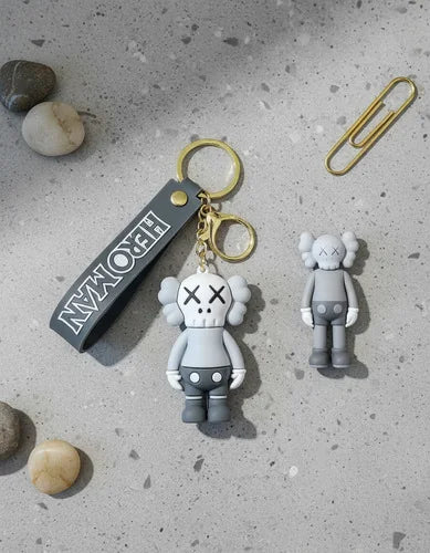 Llavero o Colgante Mochila Cute KAWS Gris