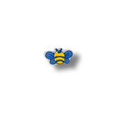 Parche bordado de abeja azul y amarilla con alas grandes.