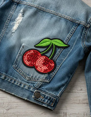 Parche Camiseta Cerezas con Lentejuelas