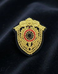Parche Camiseta Escudo Dorado Elegante