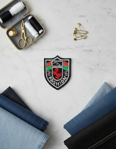 Parche Camiseta Escudo Fashion