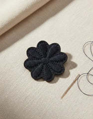 Parche Camiseta Flor Negra