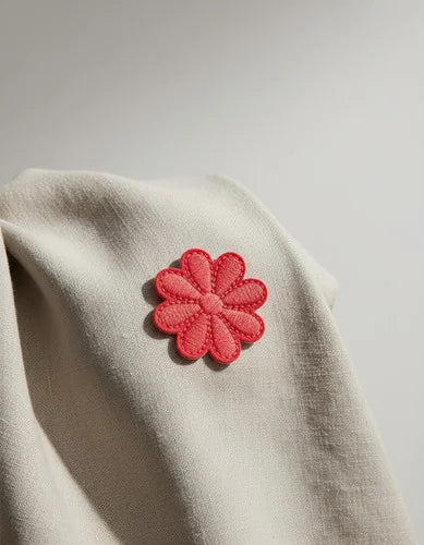 Parche Camiseta Flor Ocho Pétalos Rojo Coral