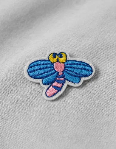 Parche Camiseta Libélula Azul Kawaii