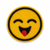 Parche Mediano Camiseta Emoji Feliz con Lengua
