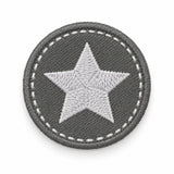Parche Mediano Camiseta Estrella Blanca Fondo Gris