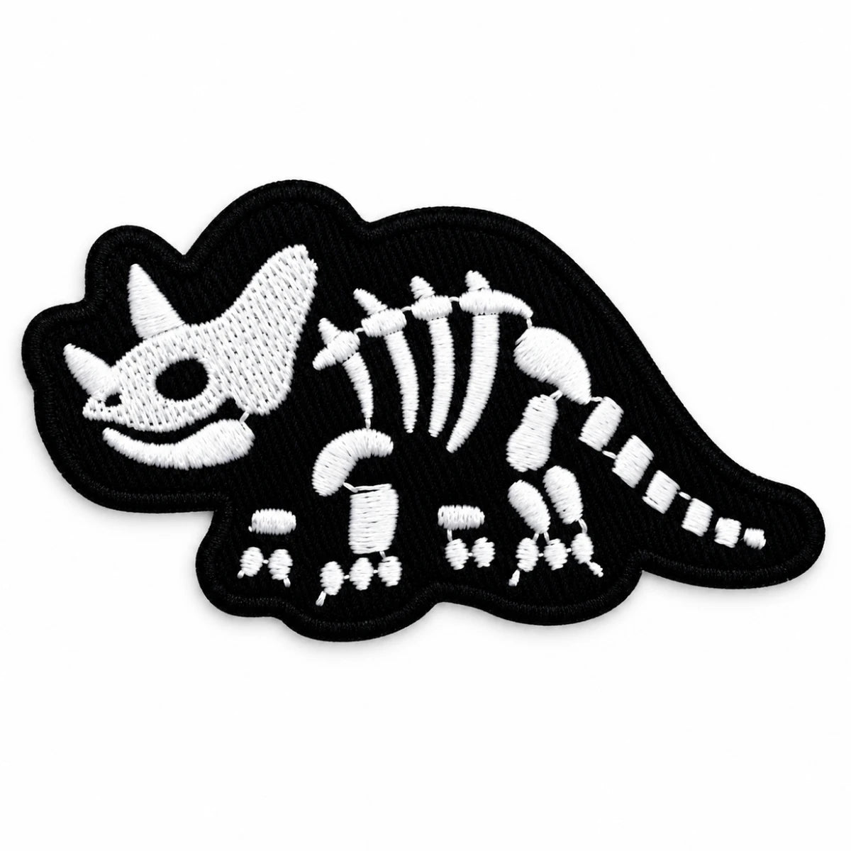 Parche Mediano Camiseta Triceratops Esqueleto