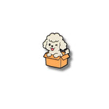 Pin Metálico Cachorro Poodle Caja Sorpresa
