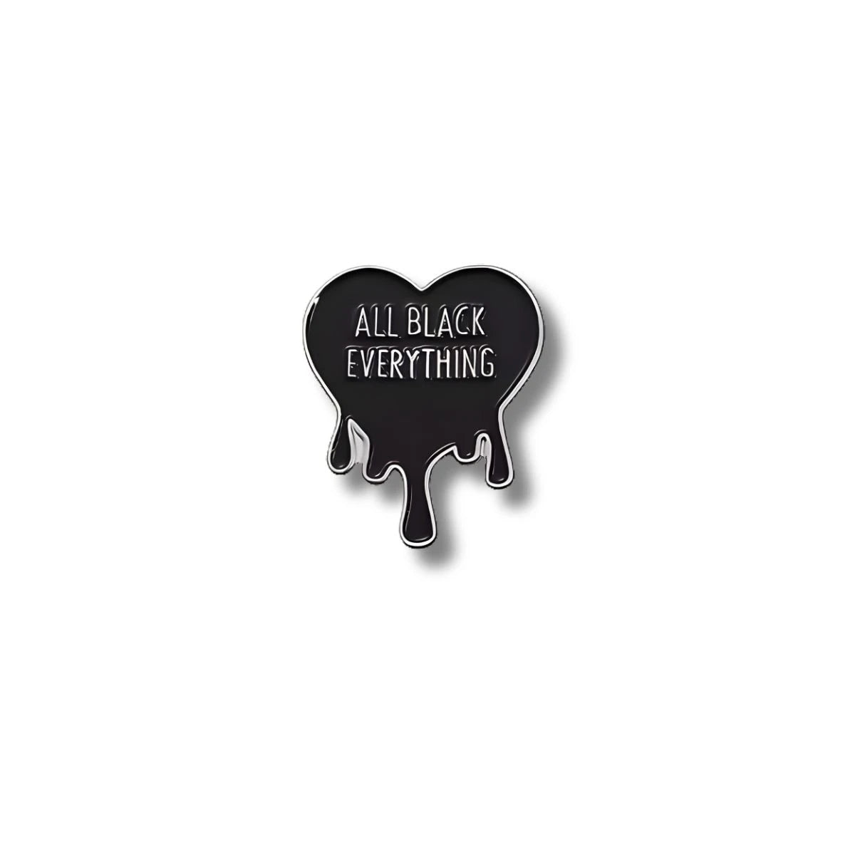 Pin Metálico Corazón All Black Everything
