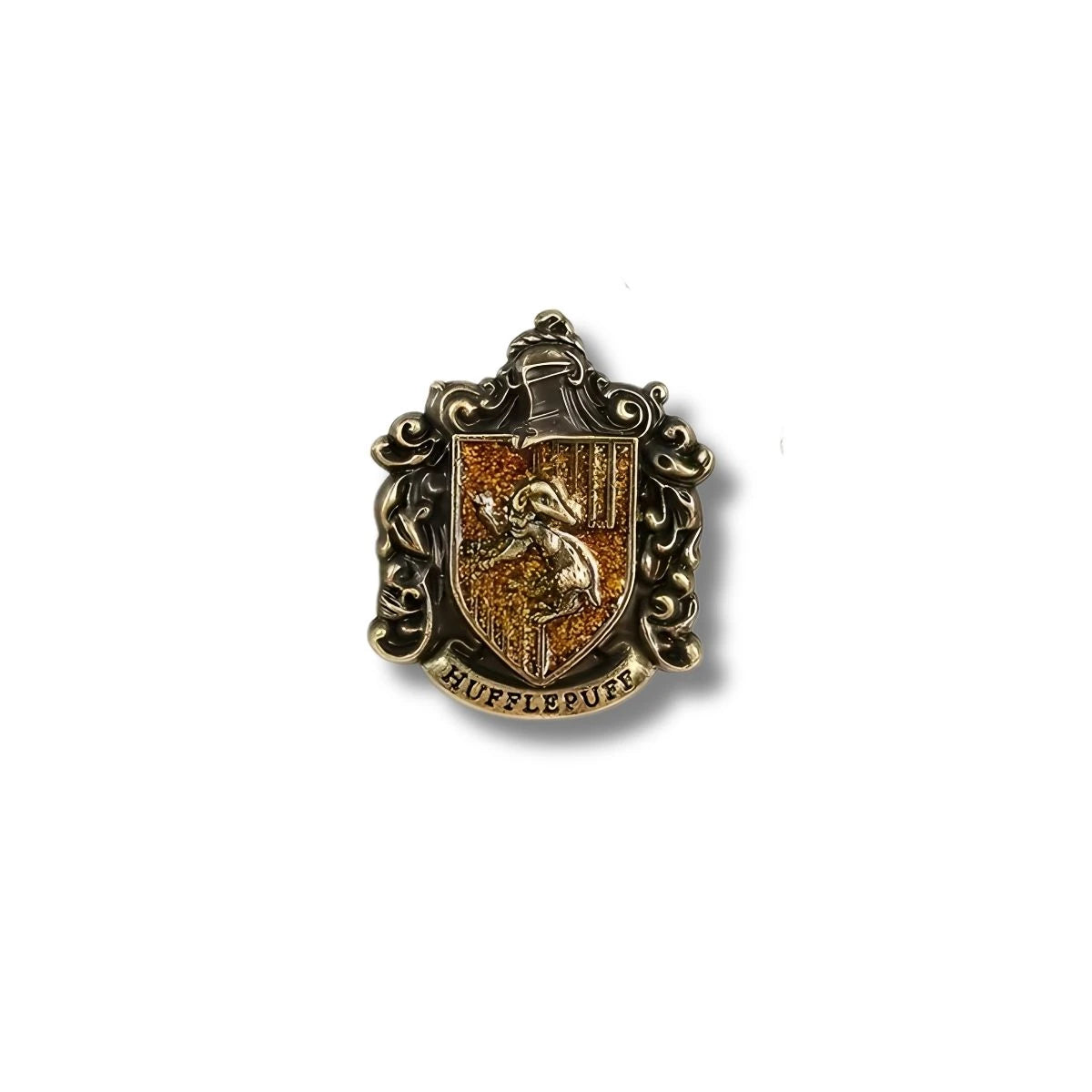 Pin Metálico Escudo Hufflepuff Relieve Antiguo