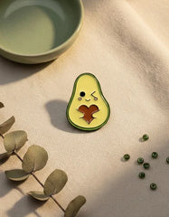Pin Metálico Aguacate Coqueto