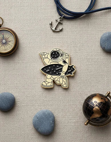 Pin Metálico Astronauta Surfero