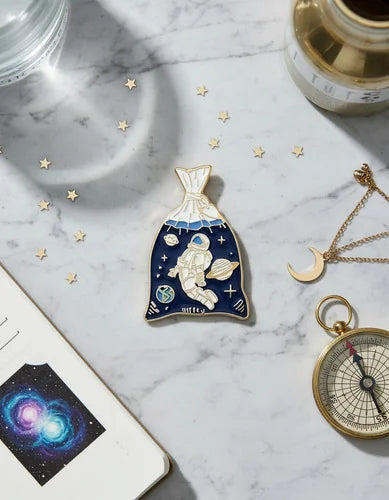 Pin Metálico Astronauta en Bolsa