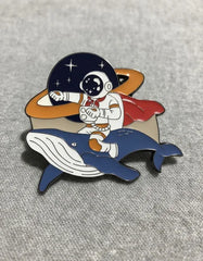 Pin Metálico Ballena Galáctica